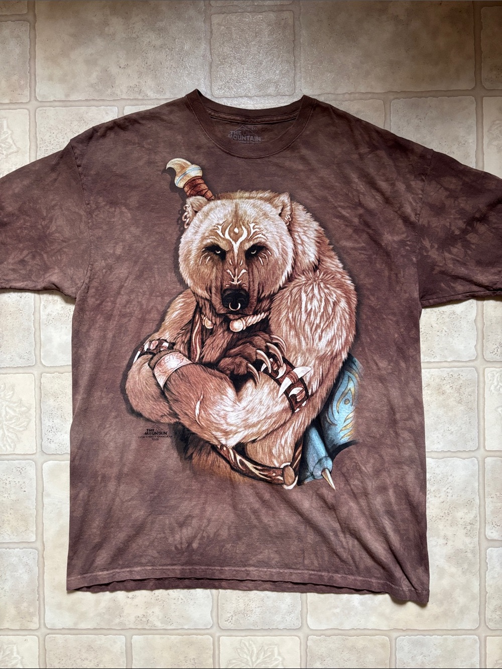 The Mountain “Native Warrior Bear” Christy Grandjean 2011 T-Shirt Adult Sz 2XL